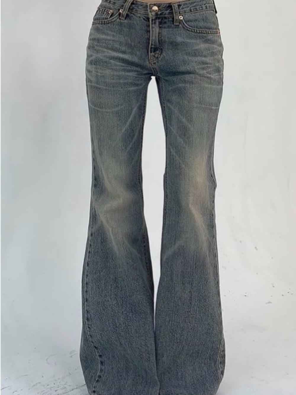 Wide Flare Women's Jeans - Washed Gray